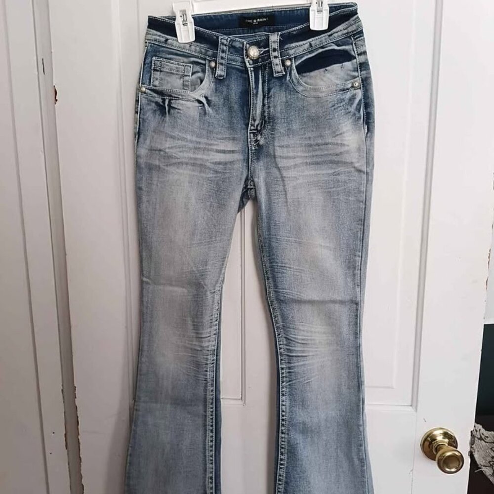 Fire and Rain Women's Flare Jeans